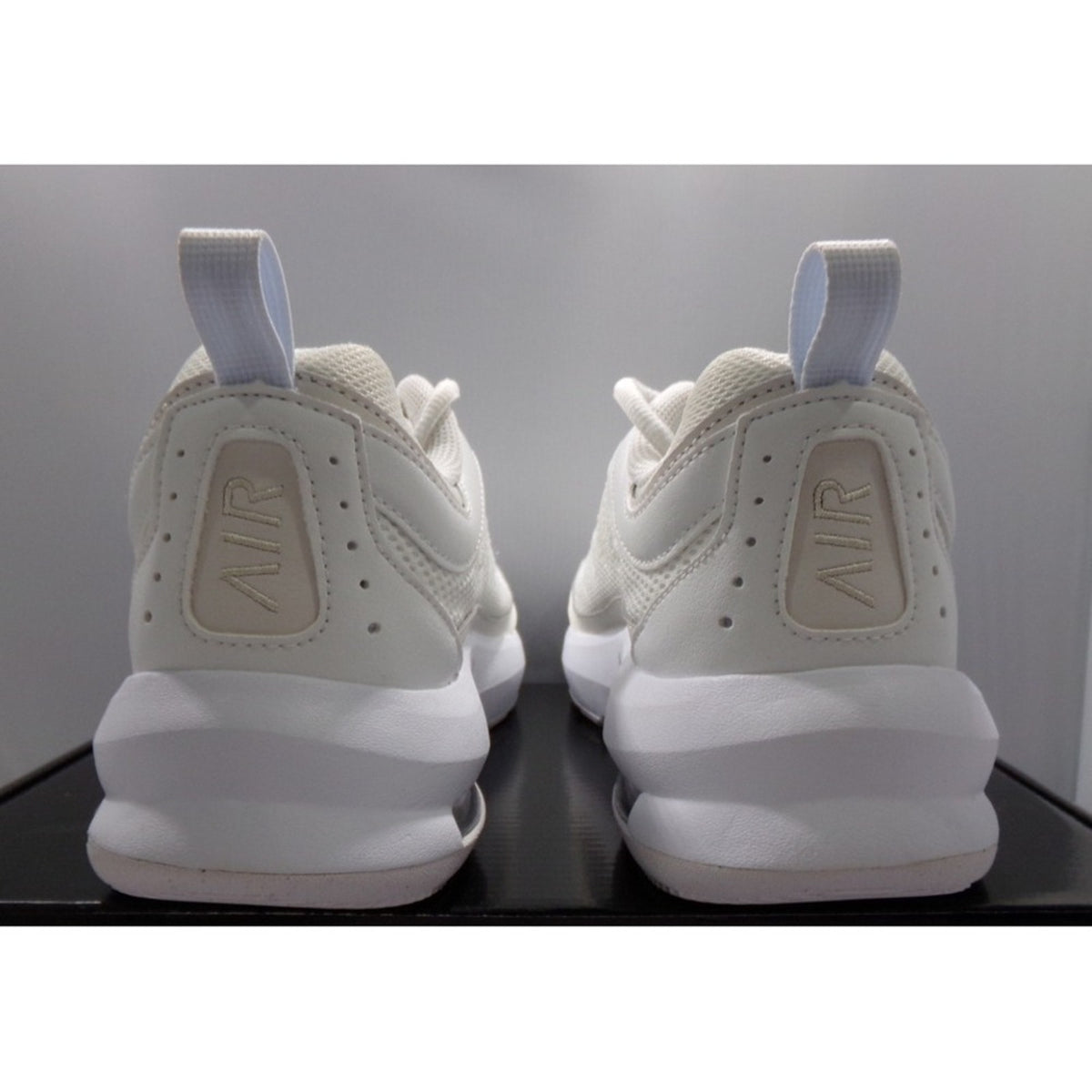 Nike Air‎ Max AP Summit White CU4870-106 Size 9