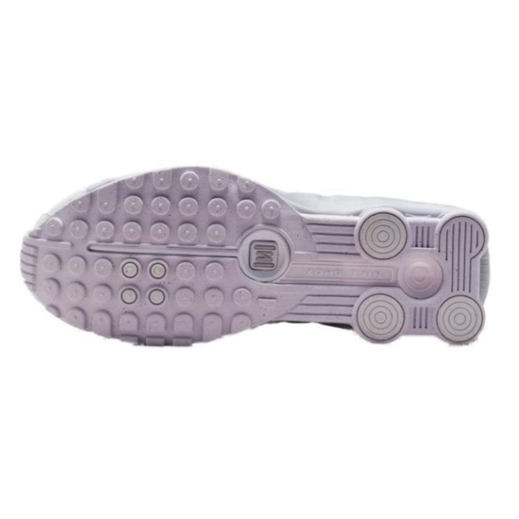 Nike Womens Shox R4 White Metallic Platinum HF5076-100 Size 8 Running Shoes