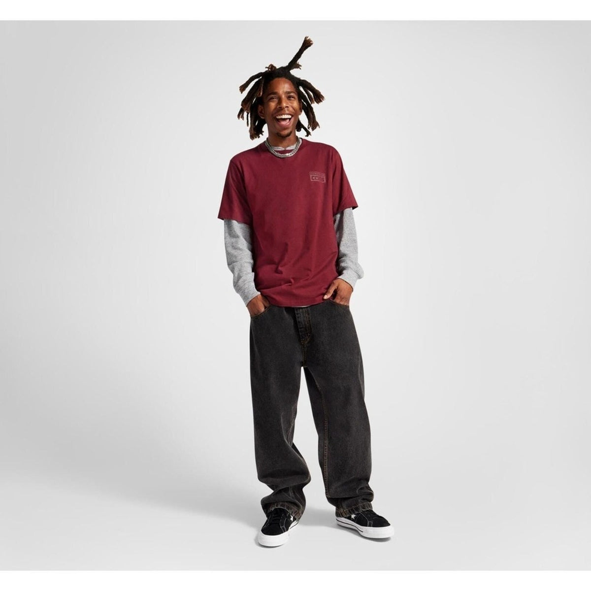 Converse T-Shirt Burgundy Skateboarding Classic Everyday Casual Medium