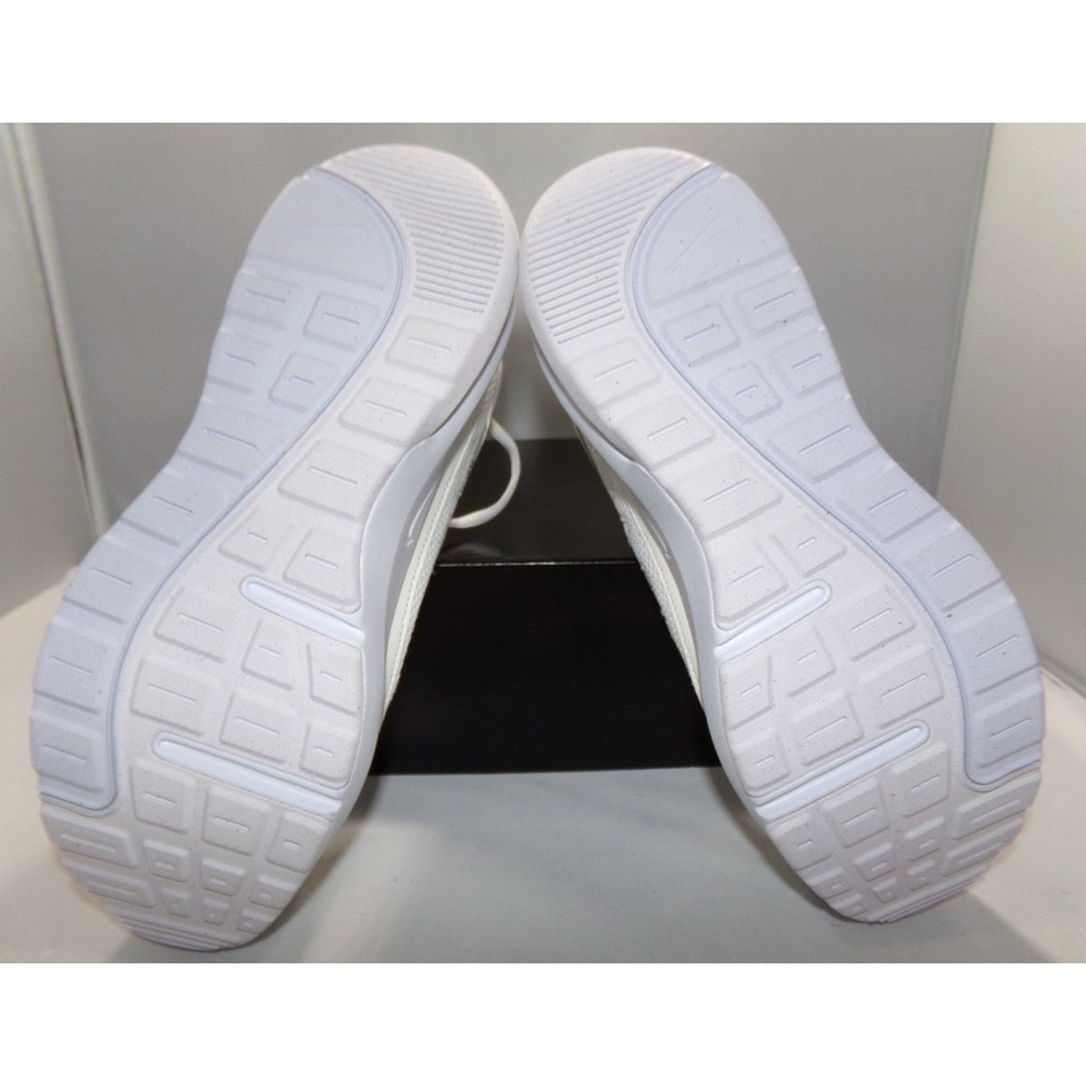 Nike Air‎ Max AP Summit White CU4870-106 Size 9