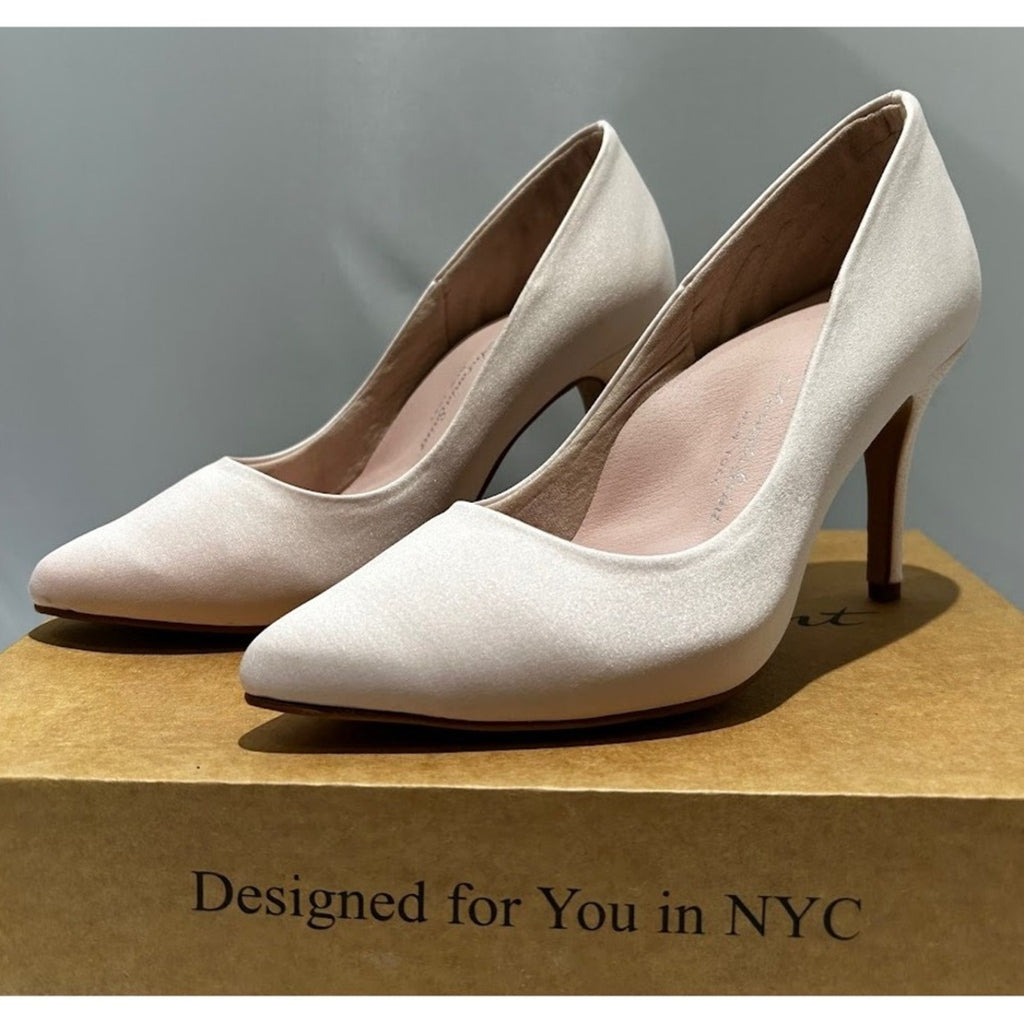 Antonia Saint NY Victoria Pumps Heel 3.0 Soft Pink Satin, Size 6.5