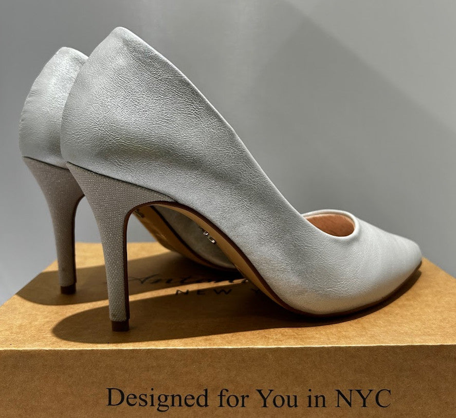 Antonia Saint NY Victoria Hello 3.0 Silver Metallic, Size 9