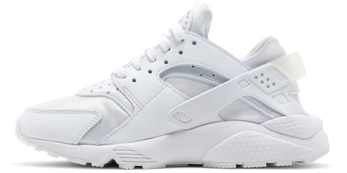 Nike Air Huarache "Triple White" DH4439-102, Size US 6