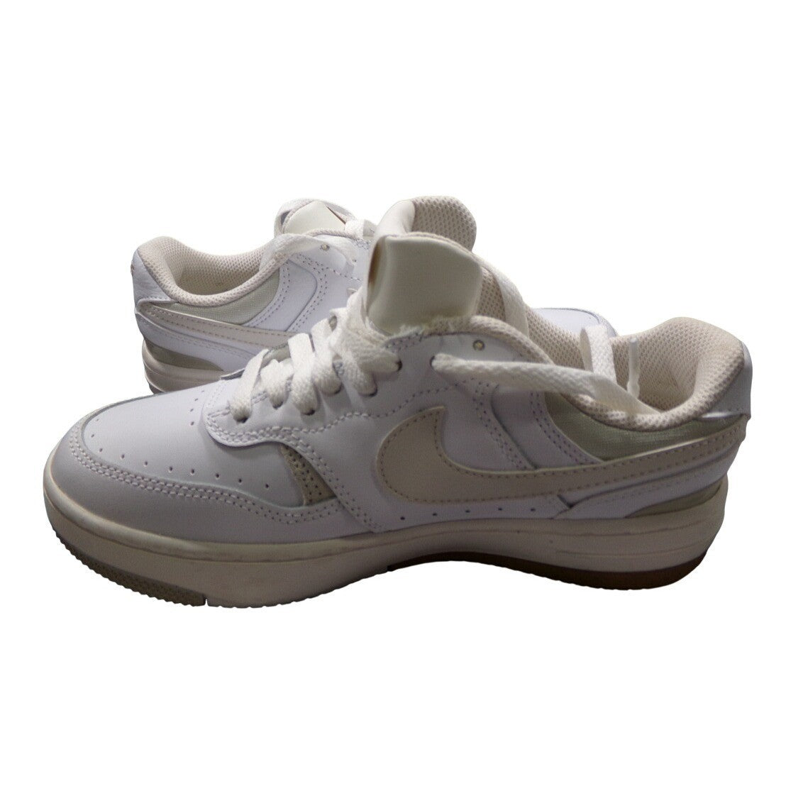 Nike Women's Gamma Force  DX9176-103 White Phantom/Light Bone Size 6.5