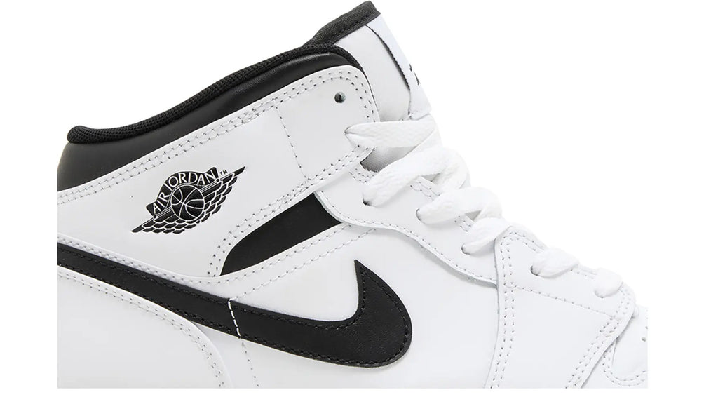 Nike Air Jordan 1 Mid GS 'White Black' DQ8423-132 Size US 6.5Y