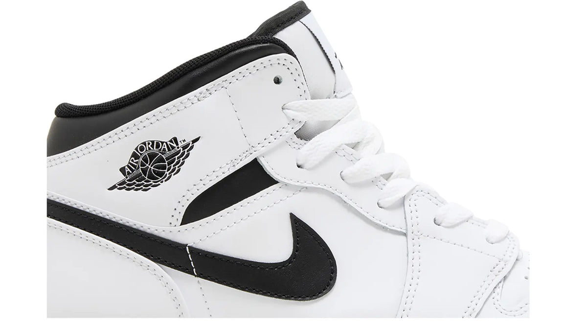 Nike Air Jordan 1 Mid GS 'White Black' DQ8423-132 Size US 6.5Y