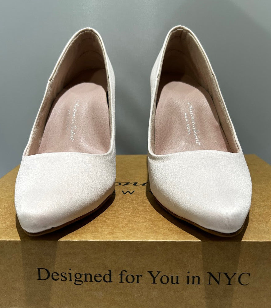 Antonia Saint NY Victoria Pumps Heel 3.0 Soft Pink Satin, Size 7