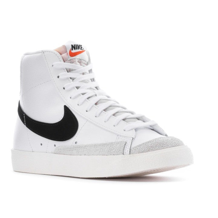 Nike Women's Blazer Mid 77 White Black CZ1055-100  Size 11