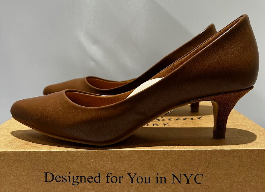 Antonia Saint Vicky Pumps 40MM Heels Cocoa, Size 9.5