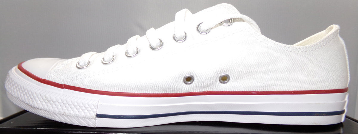Converse Chuck Taylor All Star Classic Low Top sneaker in Optical White Size 9.5