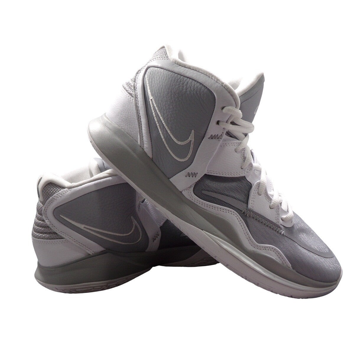 NIke Men's Kyrie Flytrap #6 Size 12