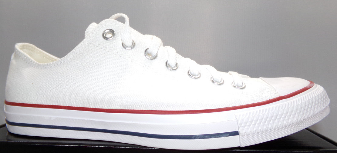 Converse Chuck Taylor All Star Classic Low Top sneaker in Optical White Size 9.5