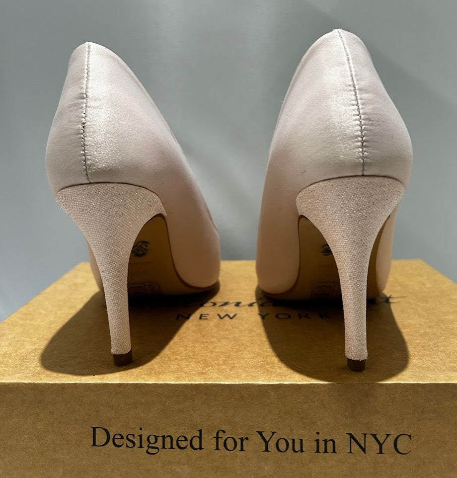 Antonia Saint NY Victoria Pumps Heel 3.0 Soft Pink Satin, Size 6.5