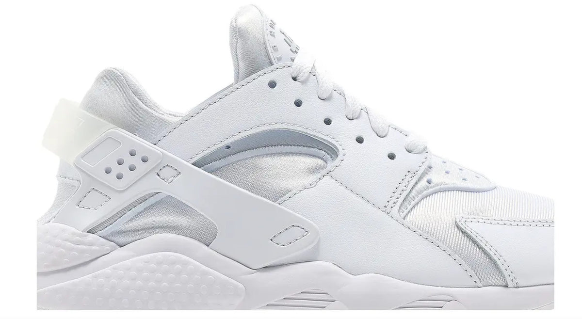 Nike Air Huarache "Triple White" DH4439-102, Size US 6