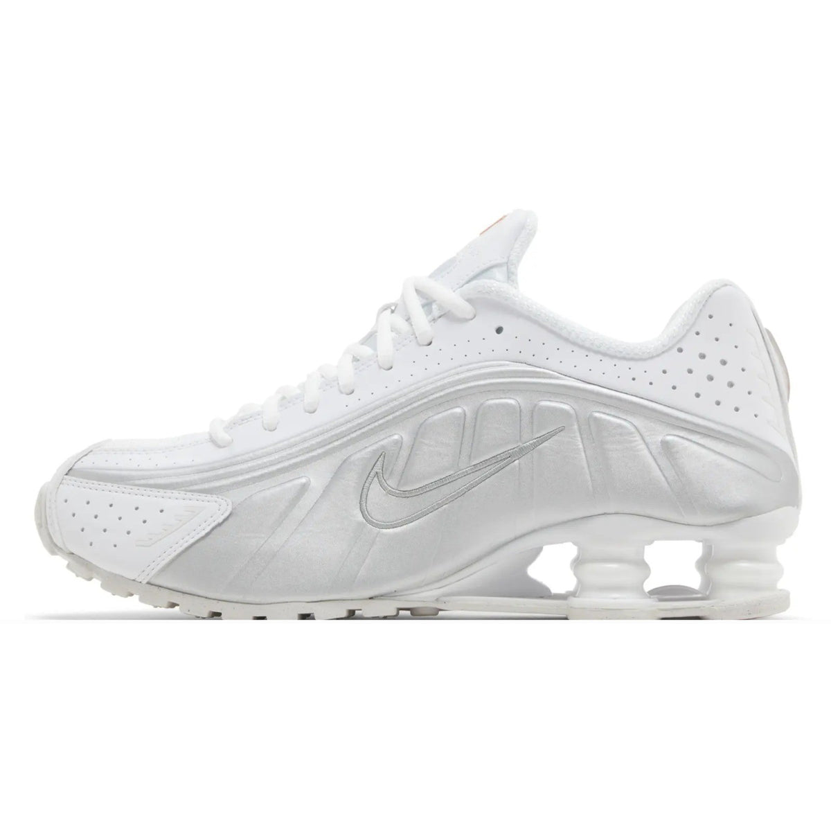 Nike Womens Shox R4 White Bright Crimson Metallic Silver AR3565-101 Size 10