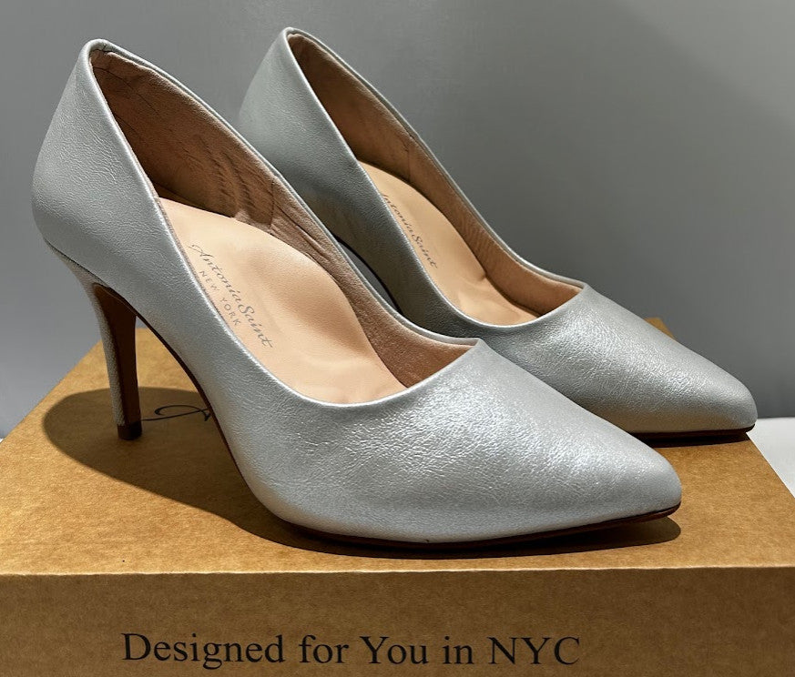 Antonia Saint NY Victoria Hello 3.0 Silver Metallic, Size 7.5