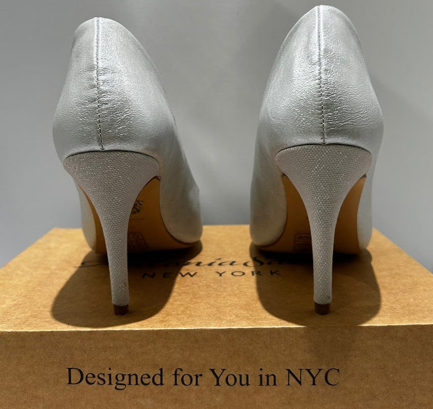 Antonia Saint NY Victoria Hello 3.0 Silver Metallic, Size 9